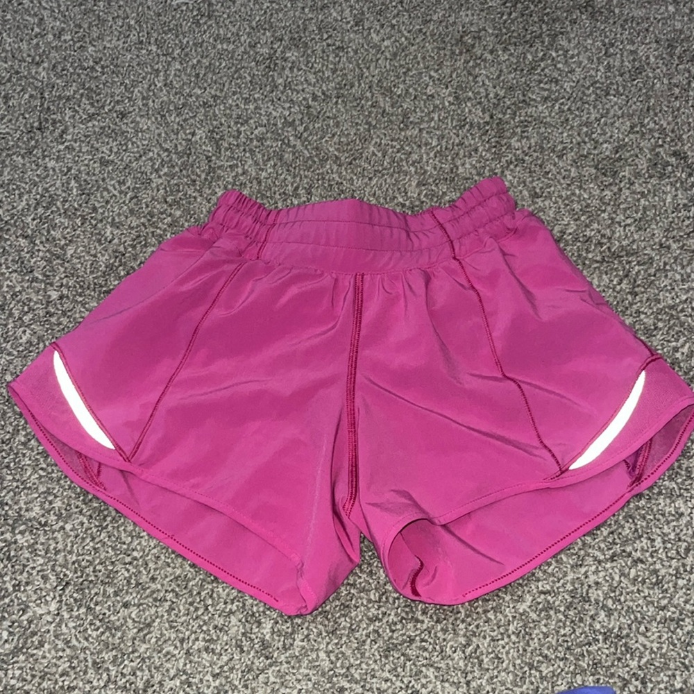 lululemon hotty hots